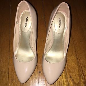 Nude pointed toe heels